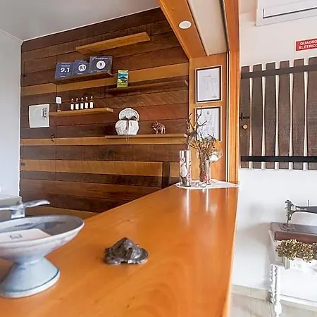 Barca Hotel Madalena (Azores)