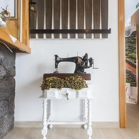 Hotel Barca Madalena (Azores)