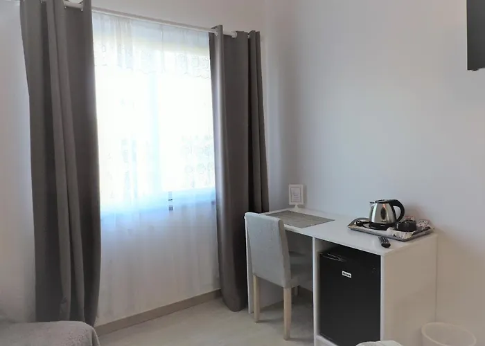 Barca Otel Madalena (Azores)